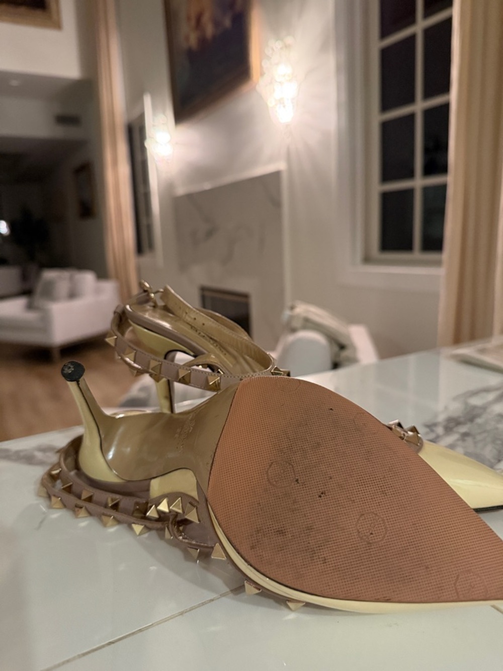 Valentino - Picture 4 of 4